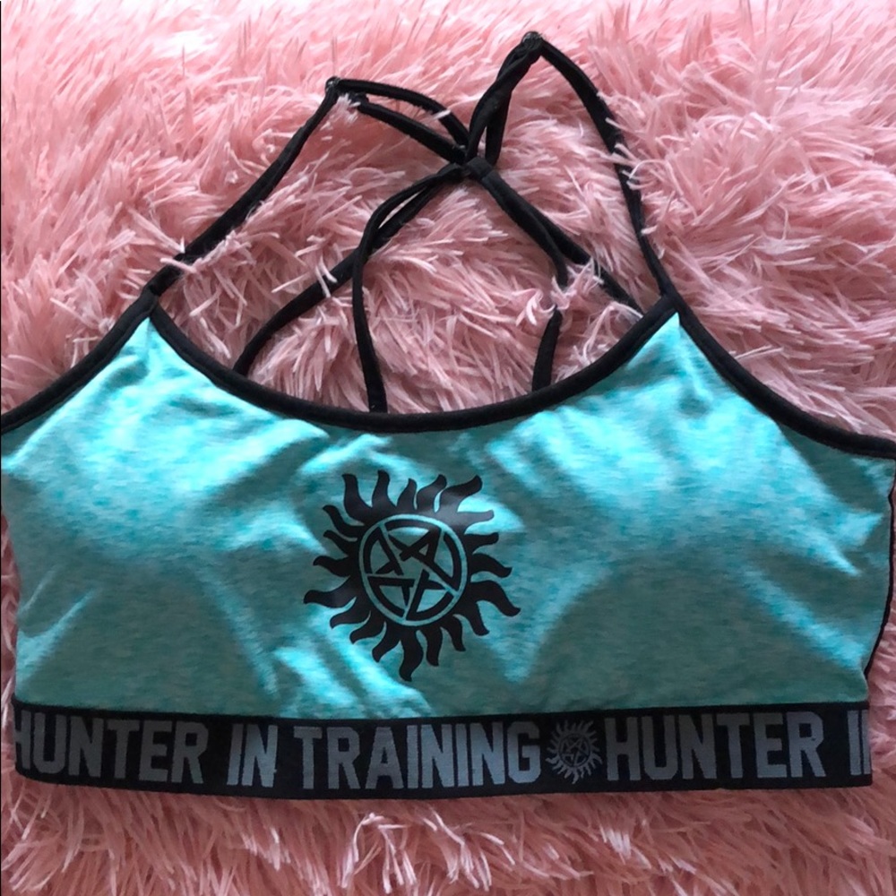 Sports bra